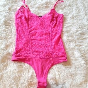GUESS PINK LACE THONG BODYSUIT XS
